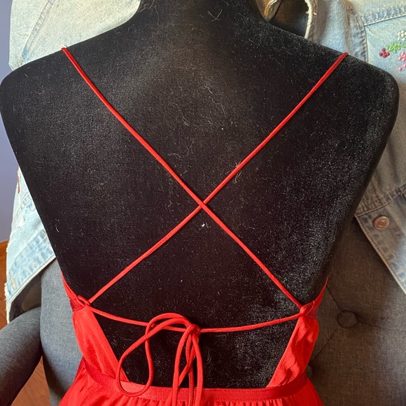 EXPRESS Satin Fit And Flare Babydoll Dress - Picture 7 of 10